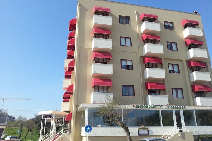 Hotel Elisabeth due in Fano