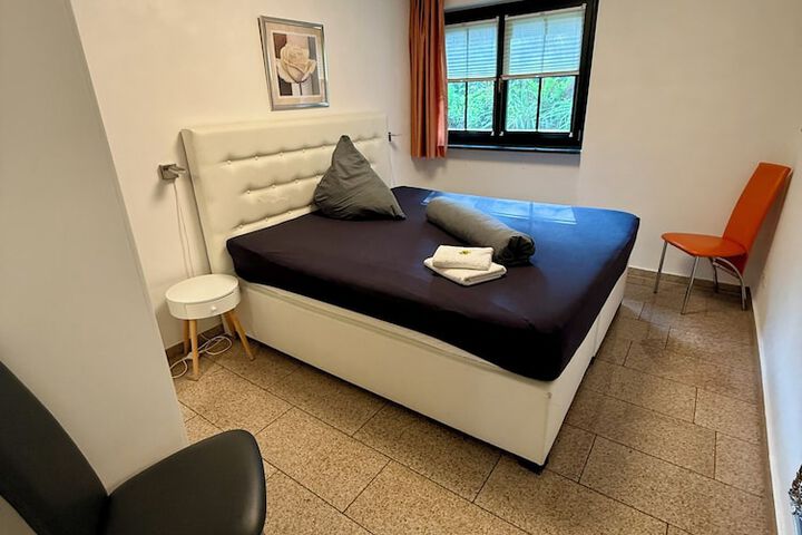Room 21 of 101