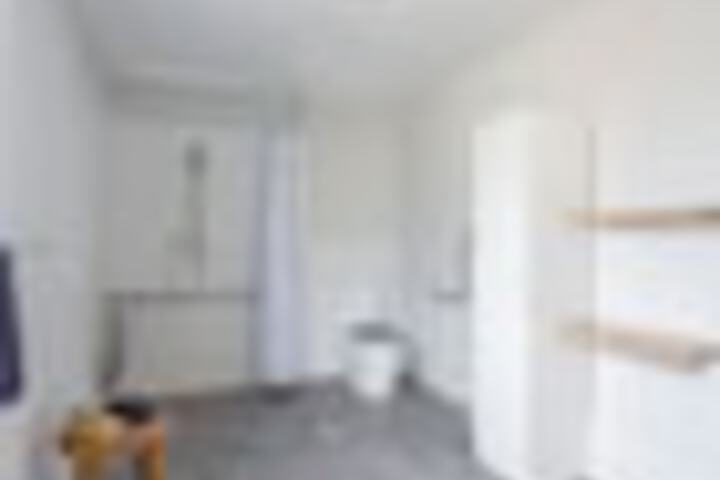 Room 92 of 144