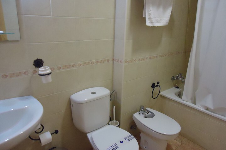 Room 20 of 36