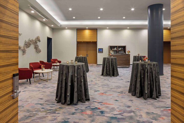 Meeting facility
