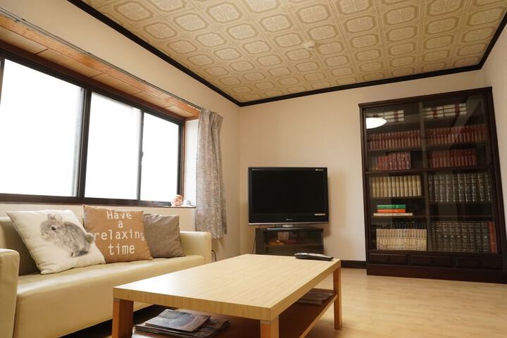Room 12 of 23