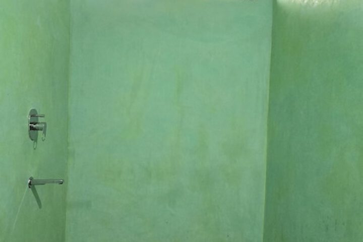 Room 52 of 70