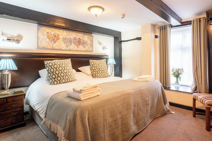 Room 15 of 264