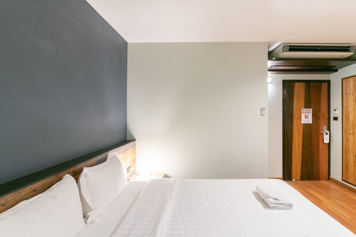 Room 12 of 60