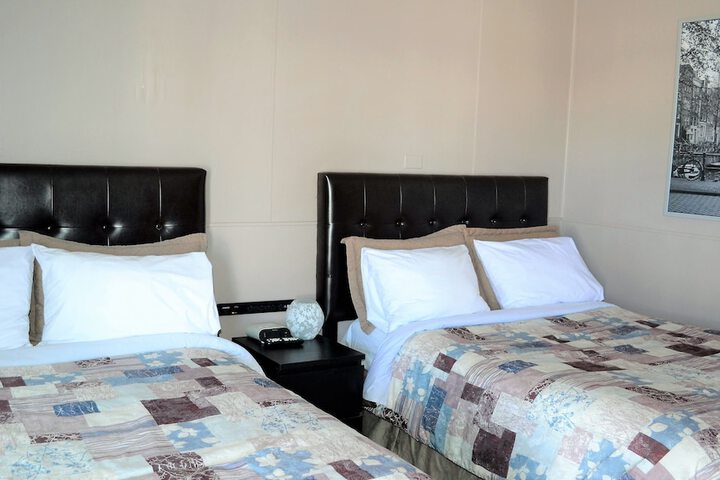 Room 7 of 34