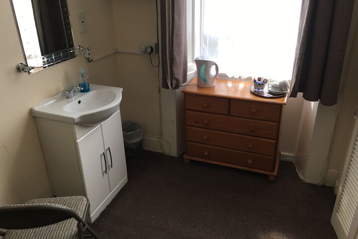 Room 40 of 80