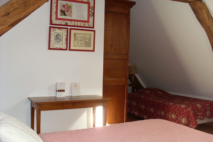 Room 8 of 50