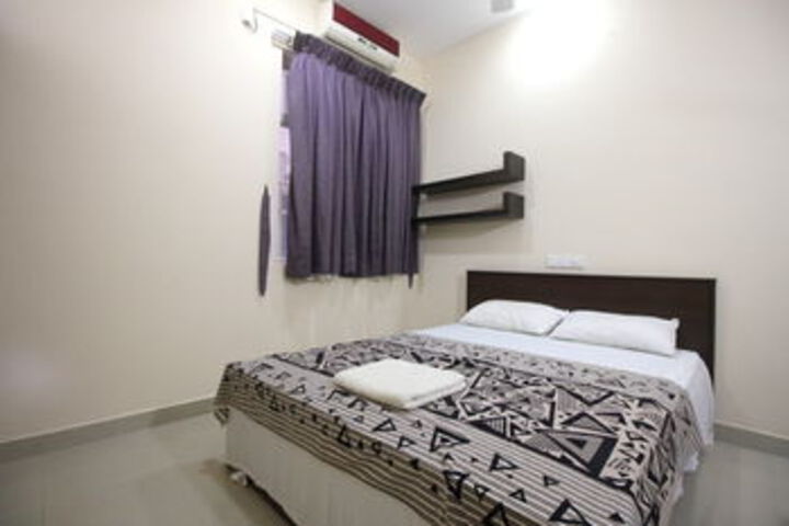 Room 14 of 27
