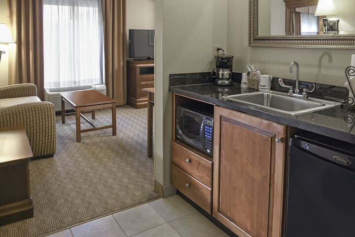 Private kitchenette