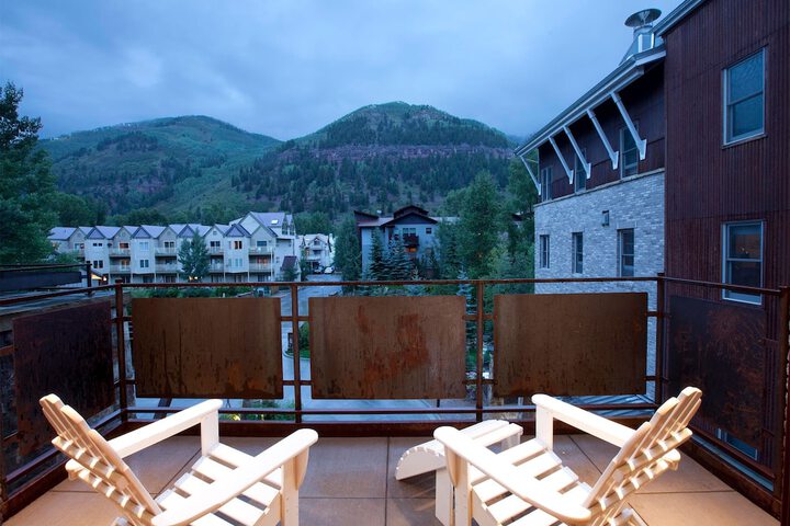 Terrace/Patio 267 of 382