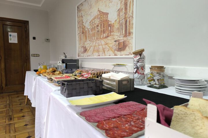 Dining 19 of 19