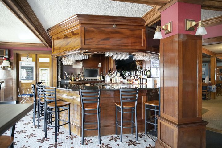 Hotel Interior 4 of 60