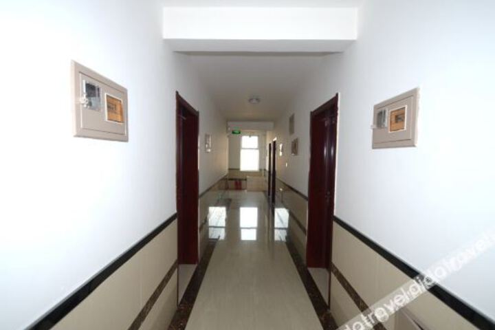 Hotel Interior 4 of 14