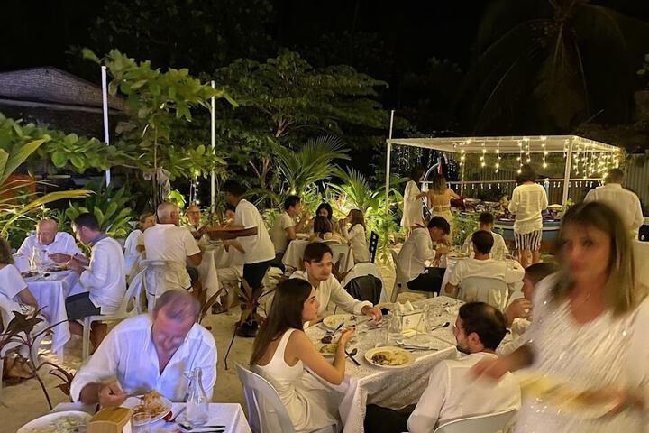 Dining 44 of 74