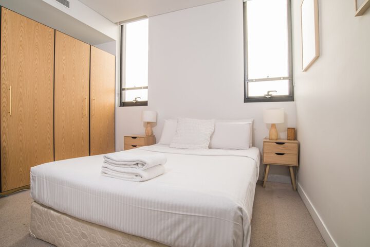 Room 9 of 25