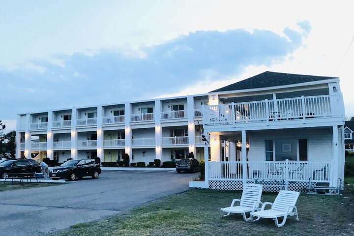 Hotel 33 of 38
