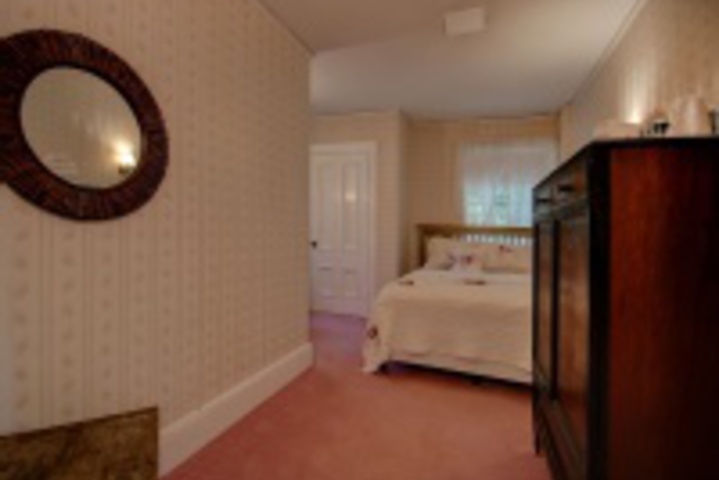 Room 246 of 408