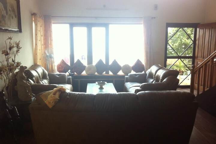 Room 16 of 26