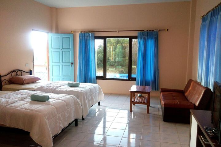 Room 15 of 61