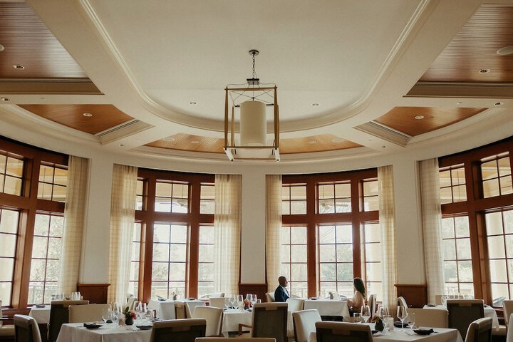 Dining 159 of 215