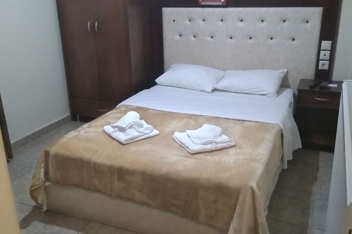 Room 17 of 57