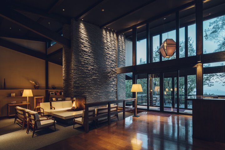 Guest Lobby