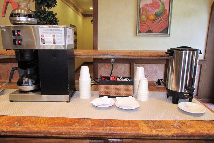 Dining 95 of 131
