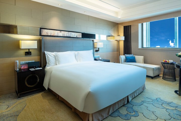 Room 10 of 79