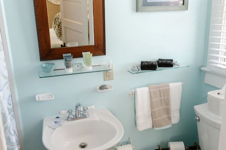 Bath Interior