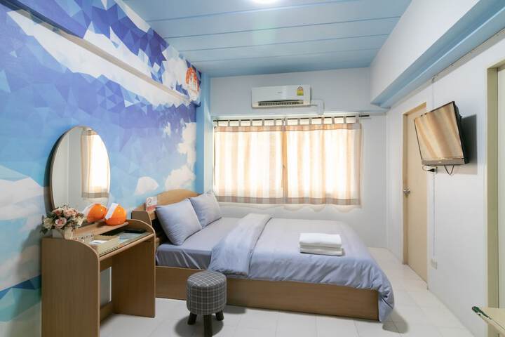 Room 5 of 21
