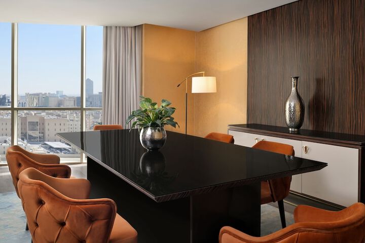 Room 8 of 52