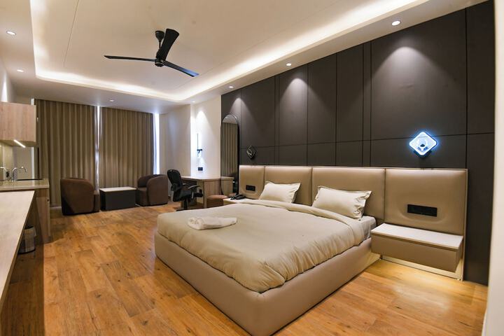Room 4 of 29