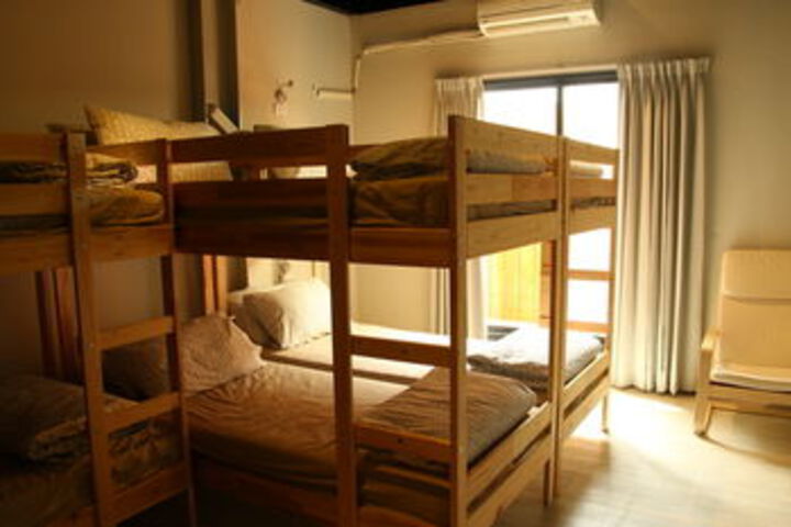 Room 10 of 58
