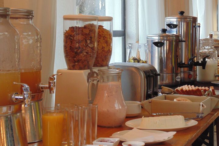 Breakfast/Coffee Service 53 of 80
