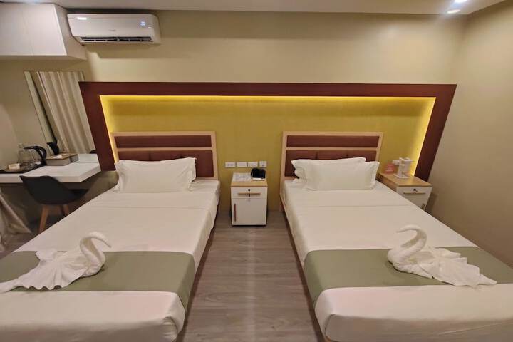 Room 7 of 45
