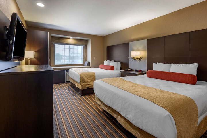 Room 15 of 53