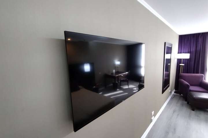 Room 34 of 72