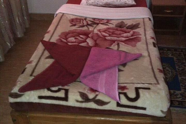 Room 17 of 68