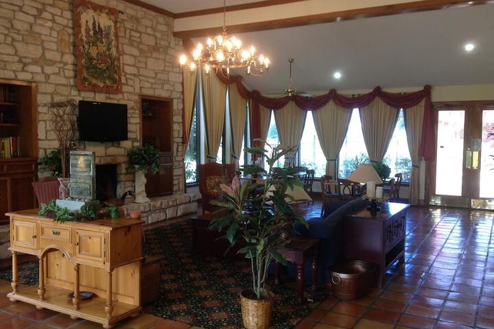 Hotel Interior 2 of 14