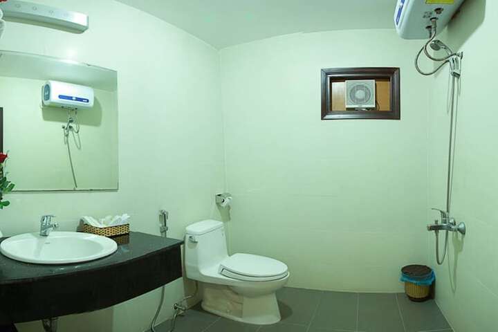 Room 29 of 46
