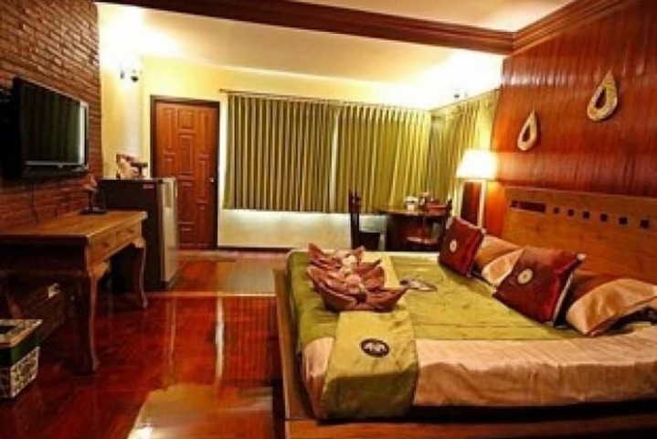 Room 21 of 29