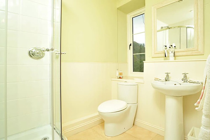 Clean Restrooms