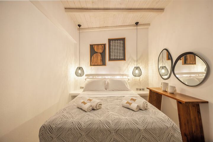 Room 40 of 169
