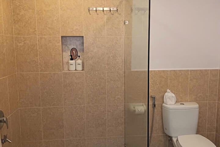 Room 30 of 47