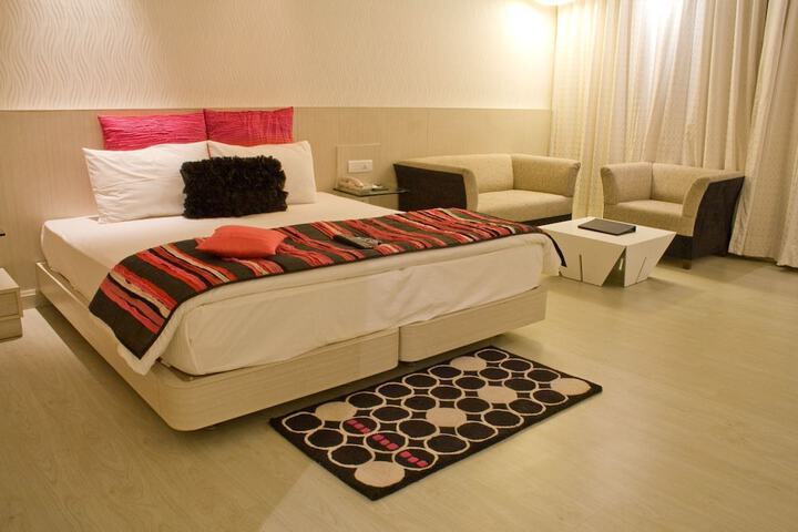 Room 13 of 47