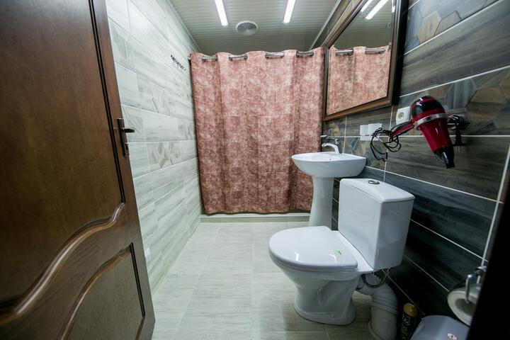 Room 20 of 79