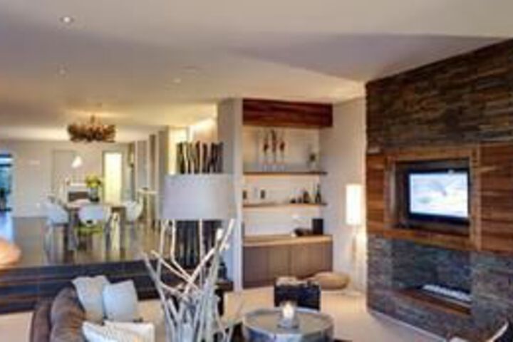 Room 16 of 21