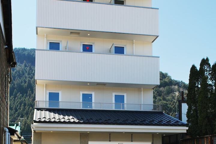 Hotel 50 of 54