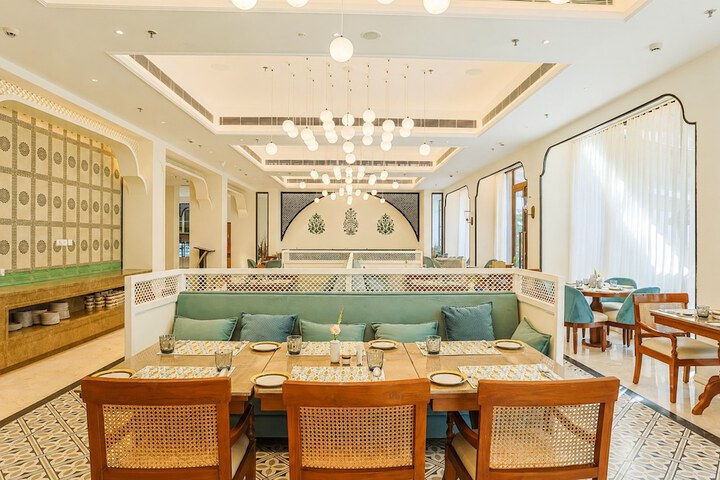 Dining 138 of 170